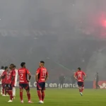 Kerusuhan di Copa Libertadores: Pertandingan Independiente Medellin vs Flamengo Dihentikan