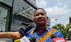Kompolnas Dukung Larangan Live Streaming Medsos untuk Personel Polri saat Bertugas
