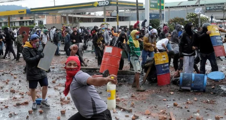 Konflik di Upacara Kelulusan: Sebuah Kasus yang Menghebohkan di Toledo