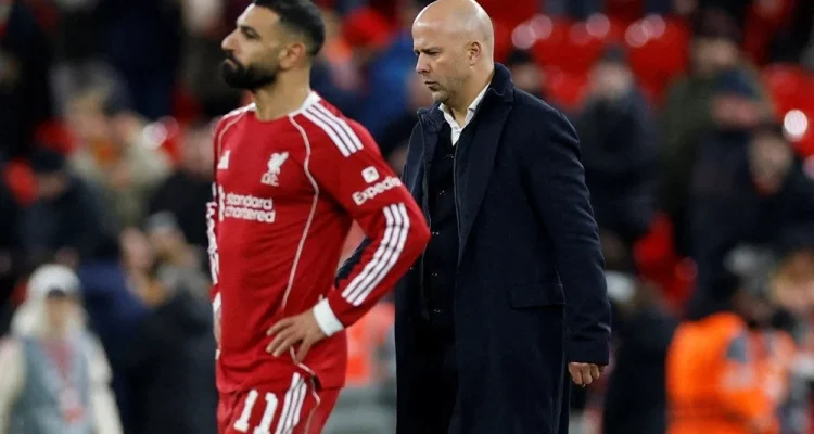 Krisis di Liverpool: Elliott, Salah, dan Masa Depan Arne Slot
