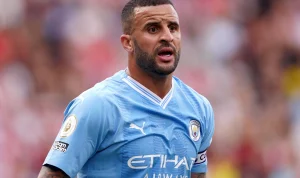 Kyle Walker Berharap Membantu Manchester City dengan Mengalahkan Arsenal