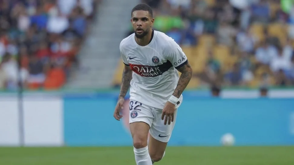 Layvin Kurzawa Terpukau Keajaiban Persib Bandung, Eks PSG Takjub Lihat Bobotoh