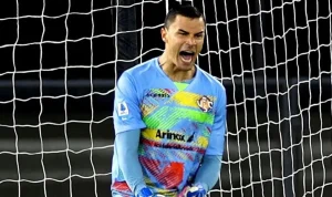 Lazio Menang Dramatis 2-1 Atas Cremonese, Audero Diuji Tiga Kali di Giovanni Zini