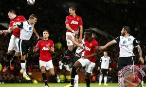 Liga Utama Inggris: Persaingan Sengit dan Drama di Sepanjang Musim
