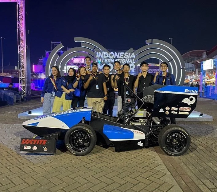 Mahasiswa UGM Raih Kemenangan Gemilang dengan Mobil Listrik EV-4 di Kompetisi Malaysia