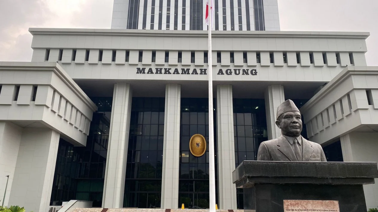 Mahkamah Agung dan Kasus Korupsi: Upaya Pemberantasan dan Pengaruh Teknologi