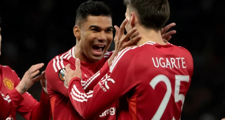 Manuel Ugarte dan Casemiro Tidak Ikut Manchester United Lawan Sunderland