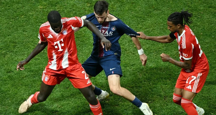 Marquinhos Buktikan Kekuatan di Tengah Thriller 5-4 PSG vs Bayern: Penjaga Gawang yang Menjadi Penentu