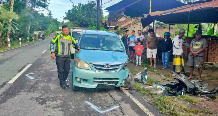 Maut di Denpasar: Tragedi Adu Banteng NMax Aerox Bikin Geger, Pasangan Kekasih Tewas dalam Sekejap