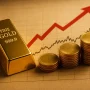 Menghadapi Melemahnya Rupiah: Investasi Aman dan Strategi Pembangunan Ekonomi