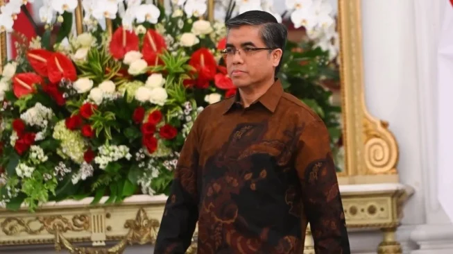Menteri Yassierli Luncurkan Regulasi Baru Alih Daya: Janji Perlindungan, Namun Buruh Batam Angkat Suara Kritik Upah di Bawah UMK