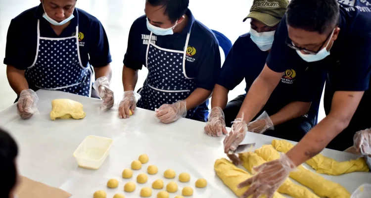 Narapidana Dapatkan Pelatihan Pudding Hias di Lapas Semarang, Apa Manfaatnya?