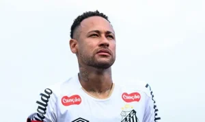 Neymar Jr Minta Maaf Setelah Terlibat Insiden dengan Robinho Jr