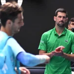Novak Djokovic dan Lorenzo Musetti: Cedera dan Persaingan di Dunia Tenis