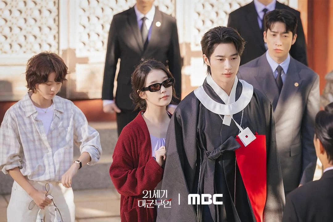 Pangeran Agung I An dan Seong Hui Ju di Perfect Crown: 3 Cara Melindungi Hui Ju