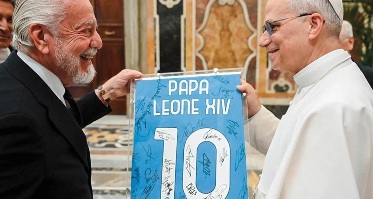 Paus Leo XIV dan Roma: Dari Sepatu Nike hingga Pertandingan di Italia
