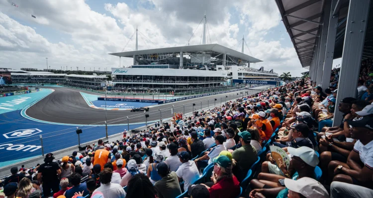 Penghormatan Terakhir untuk Alex Zanardi: Jasad Pergi, Semangat Abadi di Grand Prix Miami