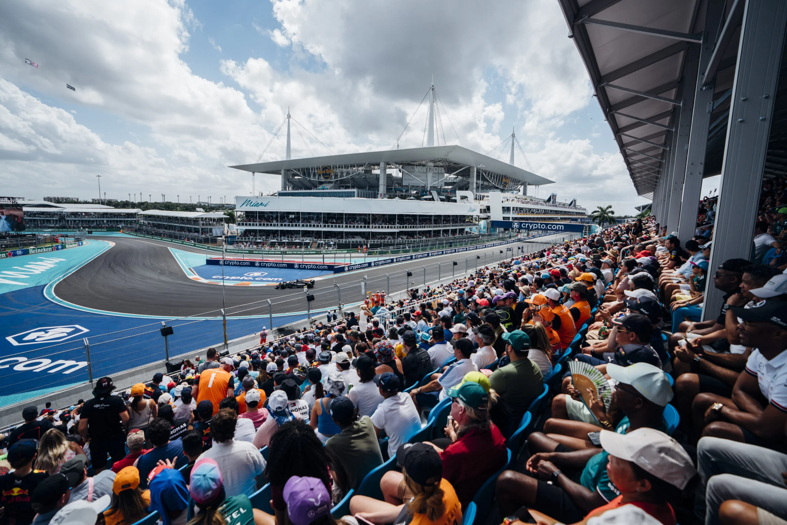 Penghormatan Terakhir untuk Alex Zanardi: Jasad Pergi, Semangat Abadi di Grand Prix Miami