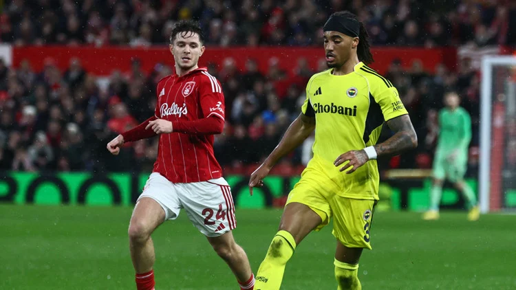 Perebutan Pemain Muda: Sunderland dan Nottingham Forest Berebut Archie Brown dari Fenerbahçe