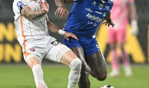 Persib Bandung dan Borneo FC Berebut Gelar Juara Super League 2025/2026