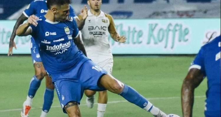 Persib Bandung Siap Tantang PSM Makassar Tanpa Bojan Hodak dan Tiga Pemain Kunci