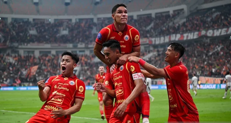 Persija Jakarta Menutup Musim dengan Kemenangan 3-0 atas Semen Padang
