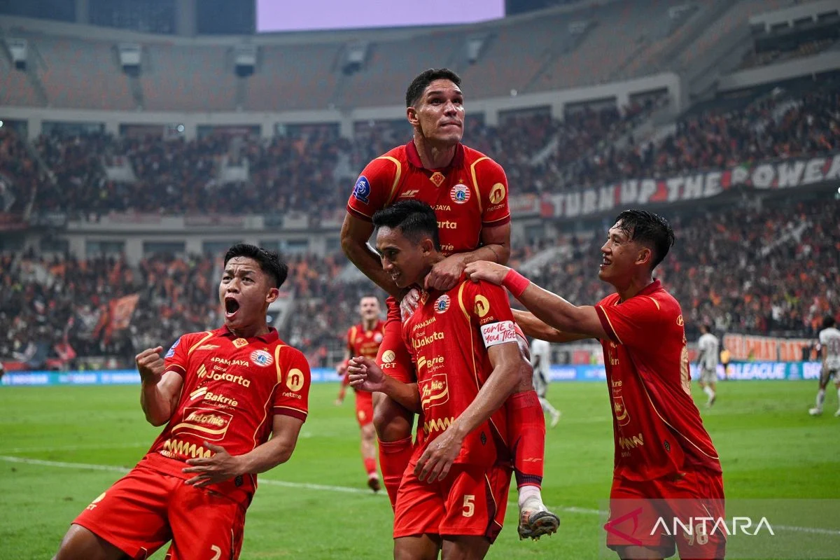 Persija Jakarta Menutup Musim dengan Kemenangan 3-0 atas Semen Padang