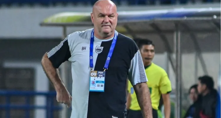 Persija vs Persib: Bojan Hodak Yakin Dengan Rekor Tak Terkalahkan