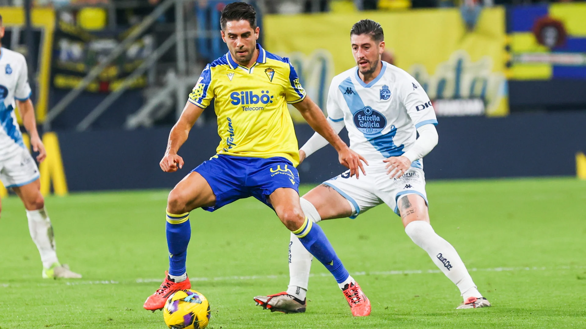 Pertandingan Cadiz vs Deportivo La Coruna: Panduan Menonton