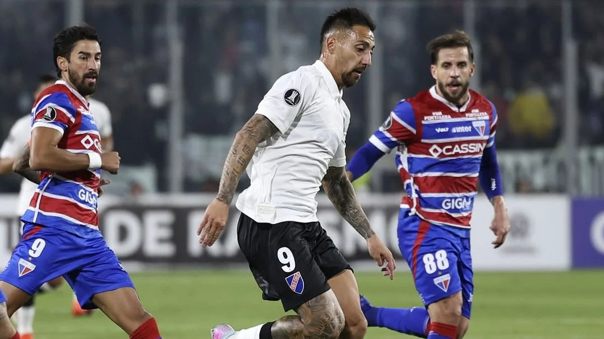 Pertandingan Copa Libertadores Dihentikan Akibat Kerusuhan Penonton
