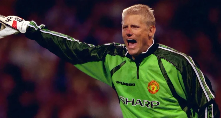 Peter Schmeichel Ungkap Strategi Transfer Manchester United: Xhaka Sebagai Pemimpin & Penyesalan Penjualan Hojlund