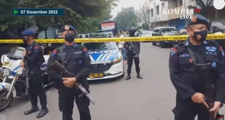Polisi Buru 2 Pelaku Begal Kurir Astana Anyar, Bandung: Aksi Cepat Tangkap yang Menggemparkan