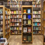 Program 'Life Reading × Life Bookstore' Diluncurkan di 200 Toko Buku Lokal