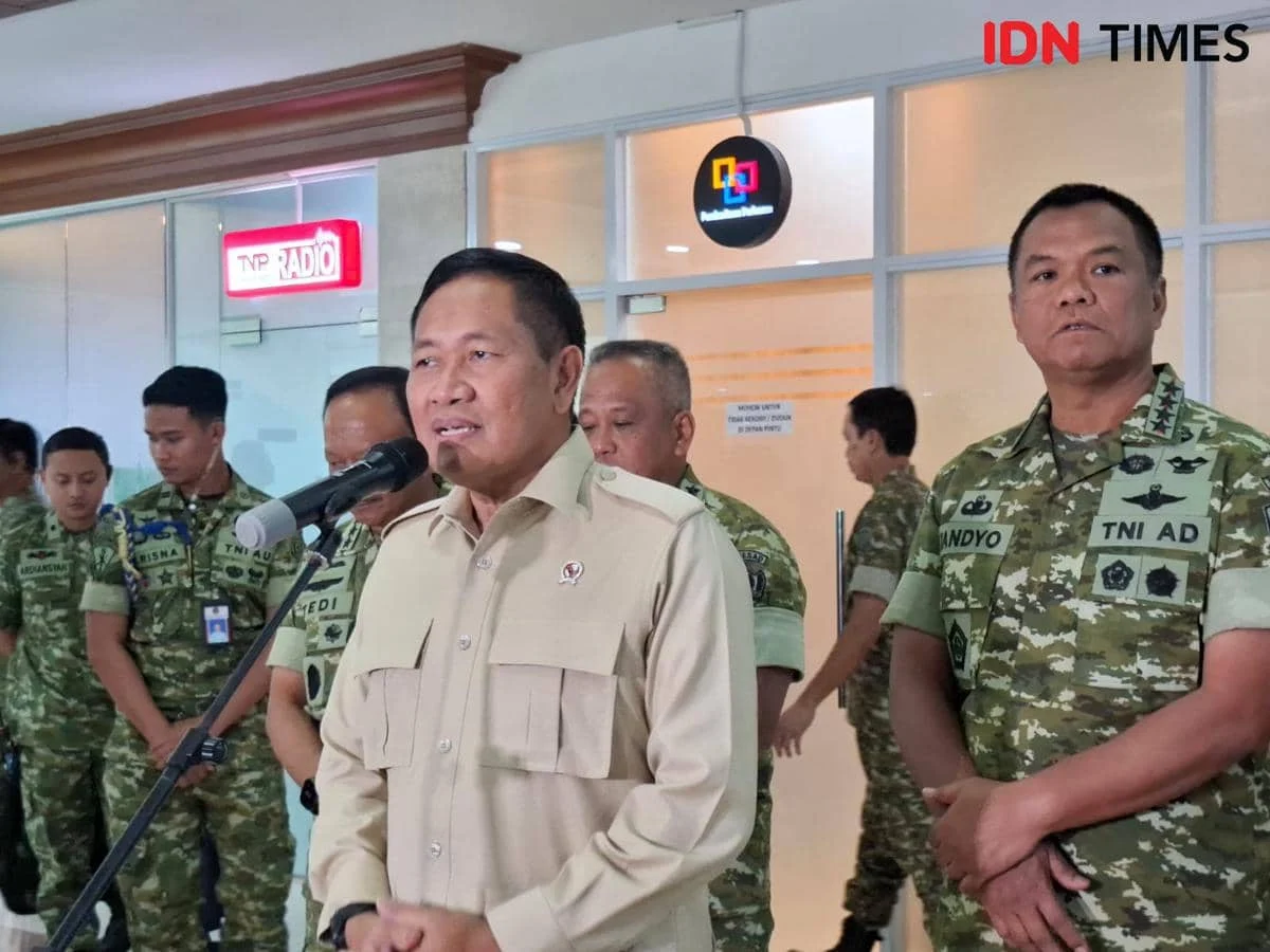 Ratusan Calon Komcad ASN Digembleng di Brigif 1 Marinir: Menhan Tekankan Pengabdian Terbaik