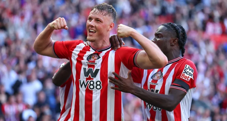 Red Card Dan Ballard Goyang Molineux: Wolves vs Sunderland Berakhir Imbang 1-1, Harapan Eropa Black Cats Surut