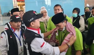 Rombongan Perdana Haji Khusus Indonesia Tiba di Madinah, Program Arbain 8‑10 Hari Dijamin Pengawasan Ketat