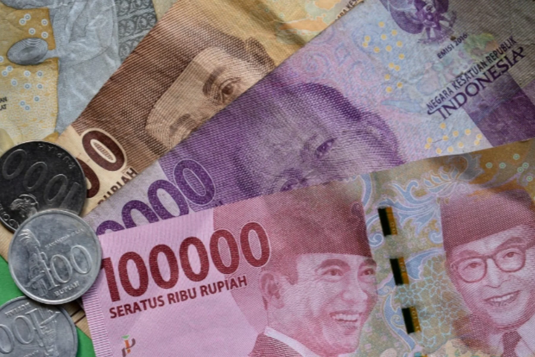 Rupiah Tembus Rp 17.500, Ini Faktor Penyebab dan Strategi Pemerintah