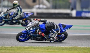 Sabian Fathul Ilmi, Pembalap 13 Tahun Asal Indonesia, Raih Juara di Yamaha R3 BLU CRU Asia‑Pacific di Australia