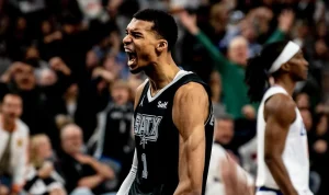 San Antonio Spurs Siap Balikkan Kemenangan di Game 2, Tantang Timberwolves dengan Rookie Hughes dan Strategi Baru