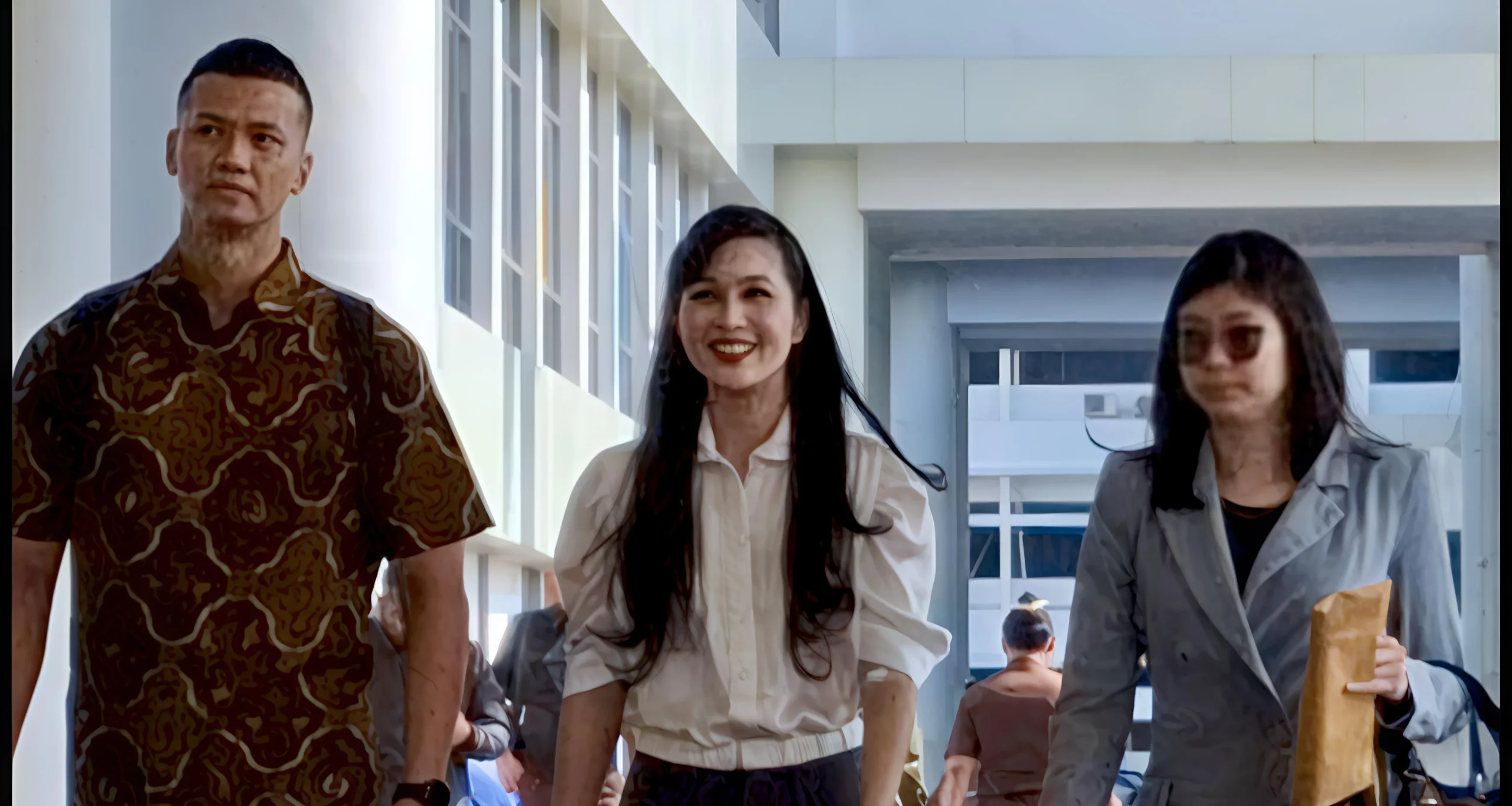 Sandra Dewi: Dari Kasus Korupsi hingga Lelang Aset Mewah
