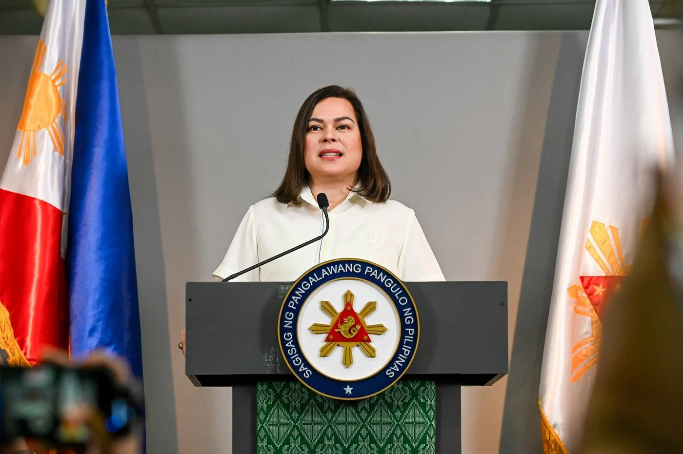 Sara Duterte di Pusaran Impeachment: Dari Pembelaan Terganggu hingga Pujian pada Pekerja Filipina