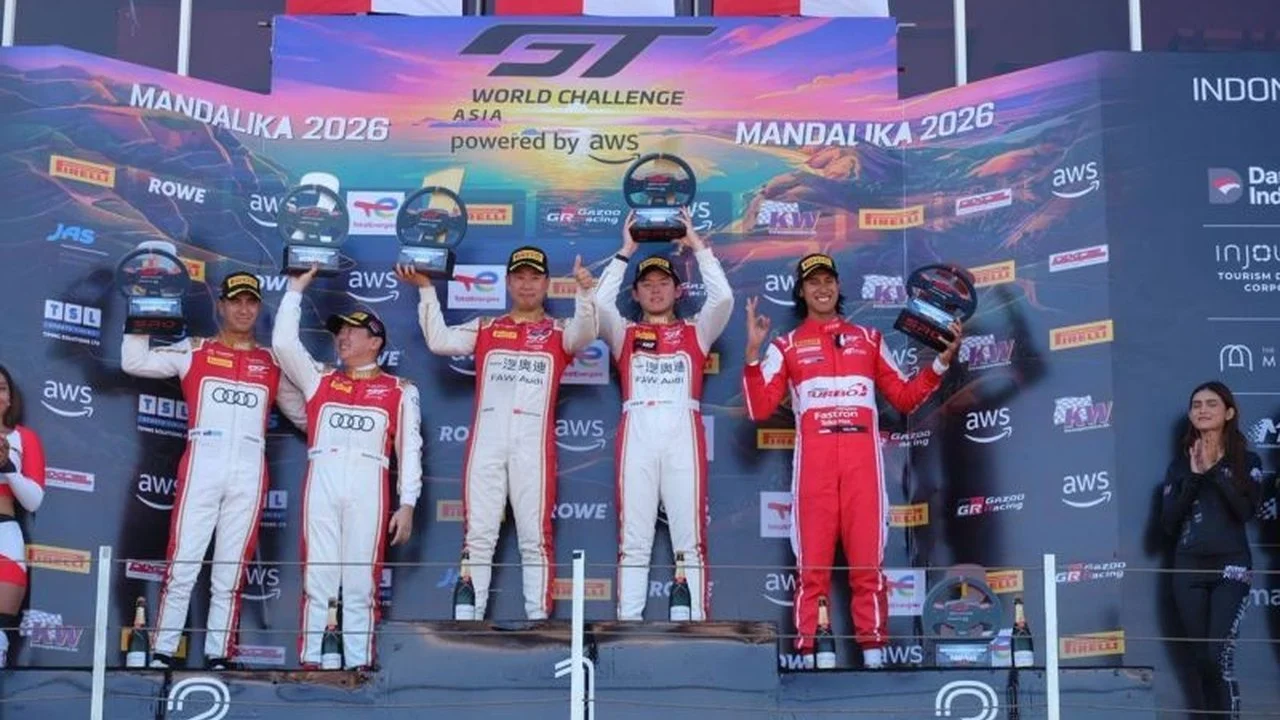 Sean Gelael Raih Podium Tiga di GTWCA Mandalika, Kebanggaan Balap Indonesia