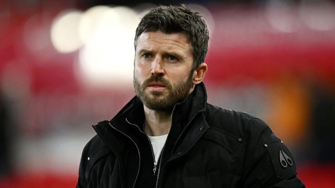 Senne Lammens Jadi Pahlawan Manchester United, Michael Carrick Minta Fokus Hingga Akhir Musim