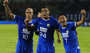 Shayne Pattynama Siap Hadapi Persib: Emosi Besar dan Ambisi Tiga Poin