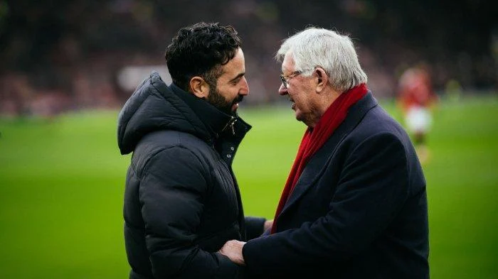 Sir Alex Ferguson Dilarikan ke RS Sebelum Laga Manchester United vs Liverpool, Warisan dan Kepeduliannya Jadi Sorotan