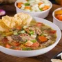 Soto Jeroan, Makanan Khas Indonesia dengan Banyak Pendamping
