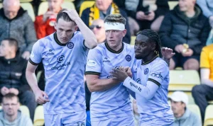 St Mirren Selamat dari Degradasi Setelah Mengalahkan Partick Thistle di Play-off