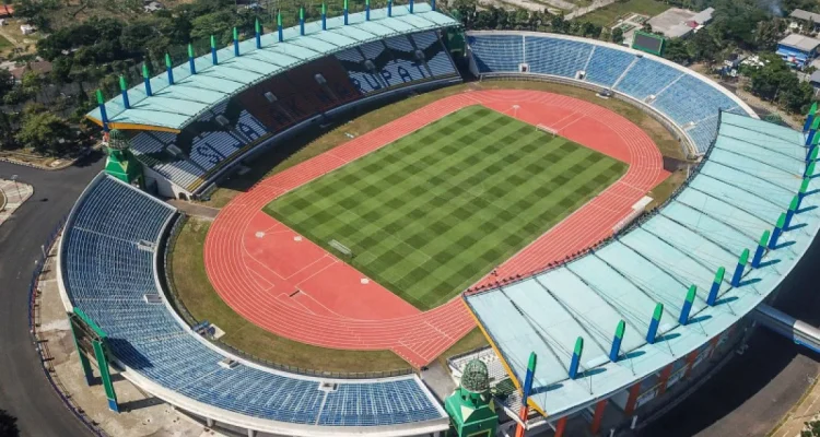 Stadion Bersejarah di Jawa Tengah: Saksi Kebanggaan Sepak Bola Indonesia