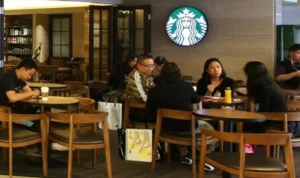 Starbucks Menghadapi Kontroversi dan Persaingan di Industri Kopi Global