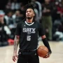 Stephon Castle Membuat Sejarah dengan posterisasi Isaiah Hartenstein